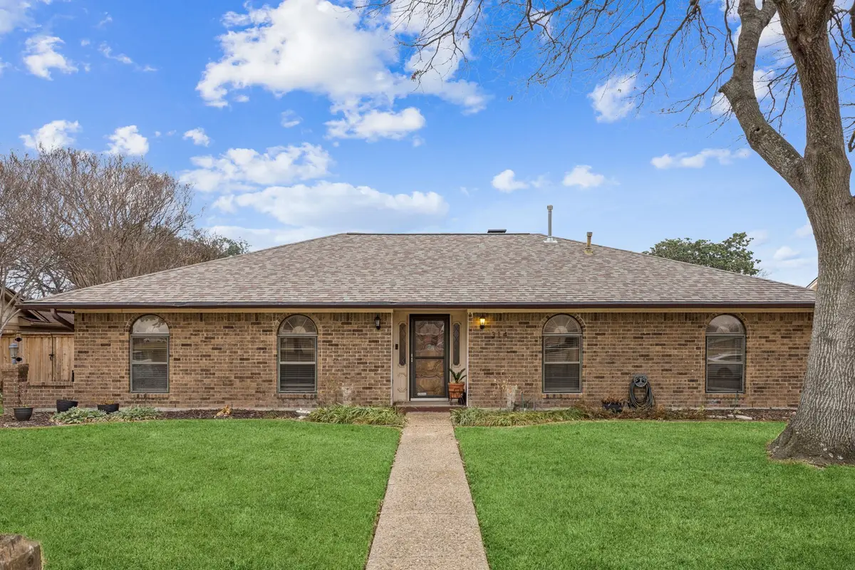 314 Amherst Avenue, Richardson, TX 75081 - Image #1