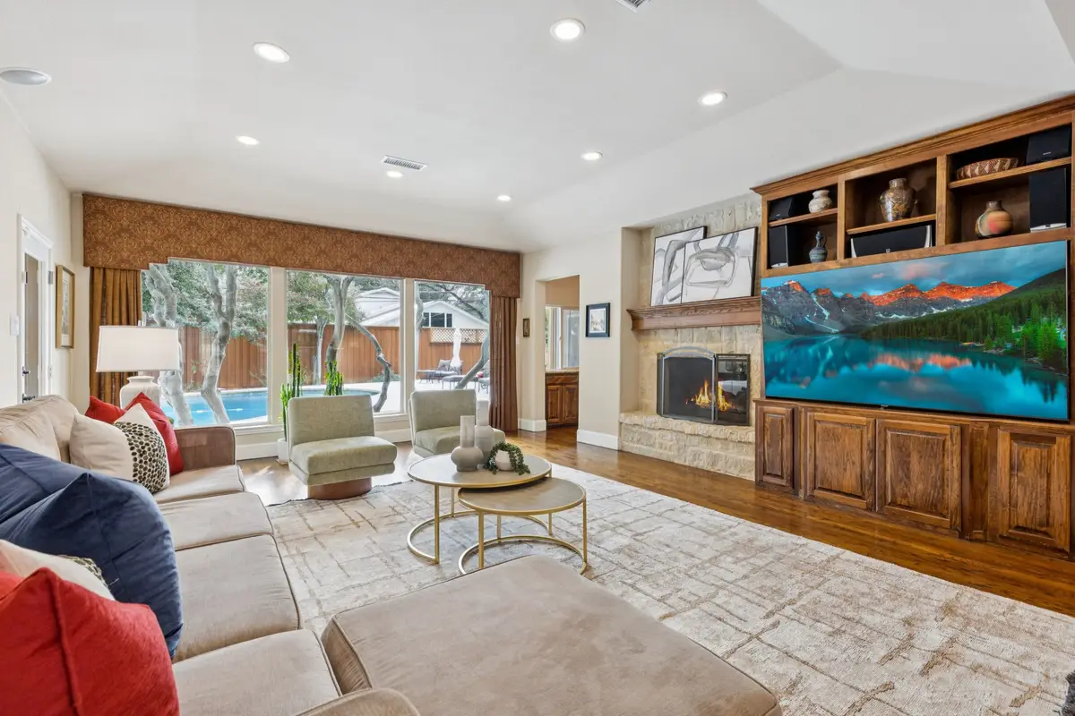 6830 Gateridge Drive, Dallas, TX 75254 - Image #1