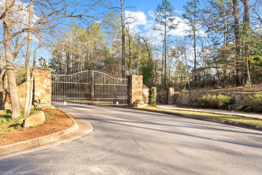 1975 Stonegate Valley, Tyler, TX 75703 - Image #2