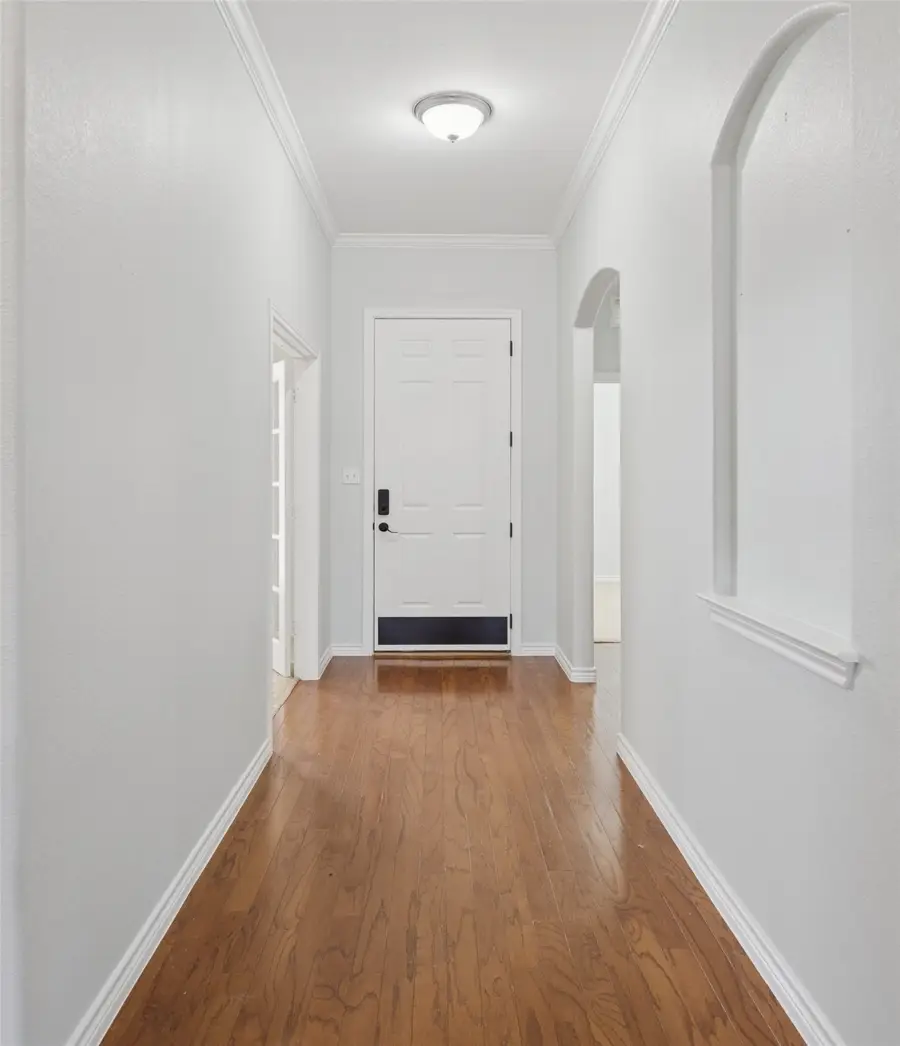 1208 Claire Court, Burleson, TX 76028 - Image #3