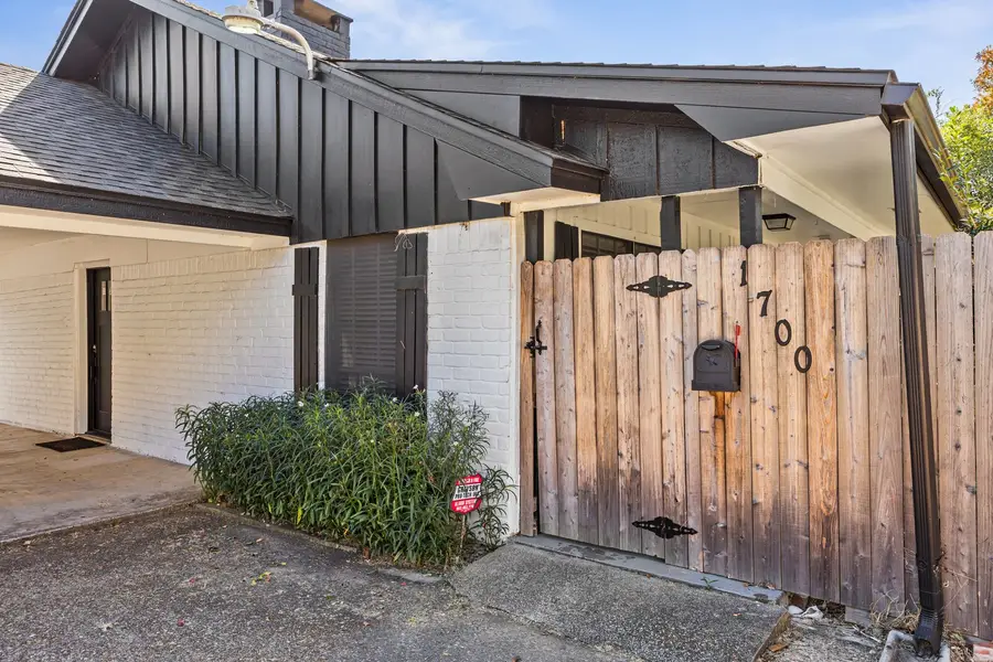 1700 Laurel Lake Drive, Waco, TX 76710 - Image #2