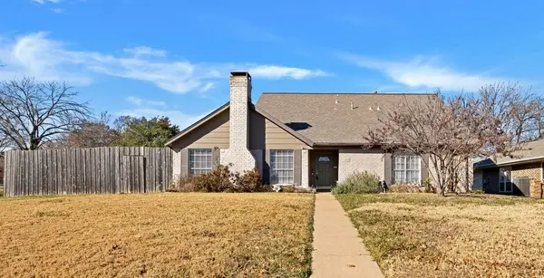1515 Englecrest Drive, Richardson, TX 75081