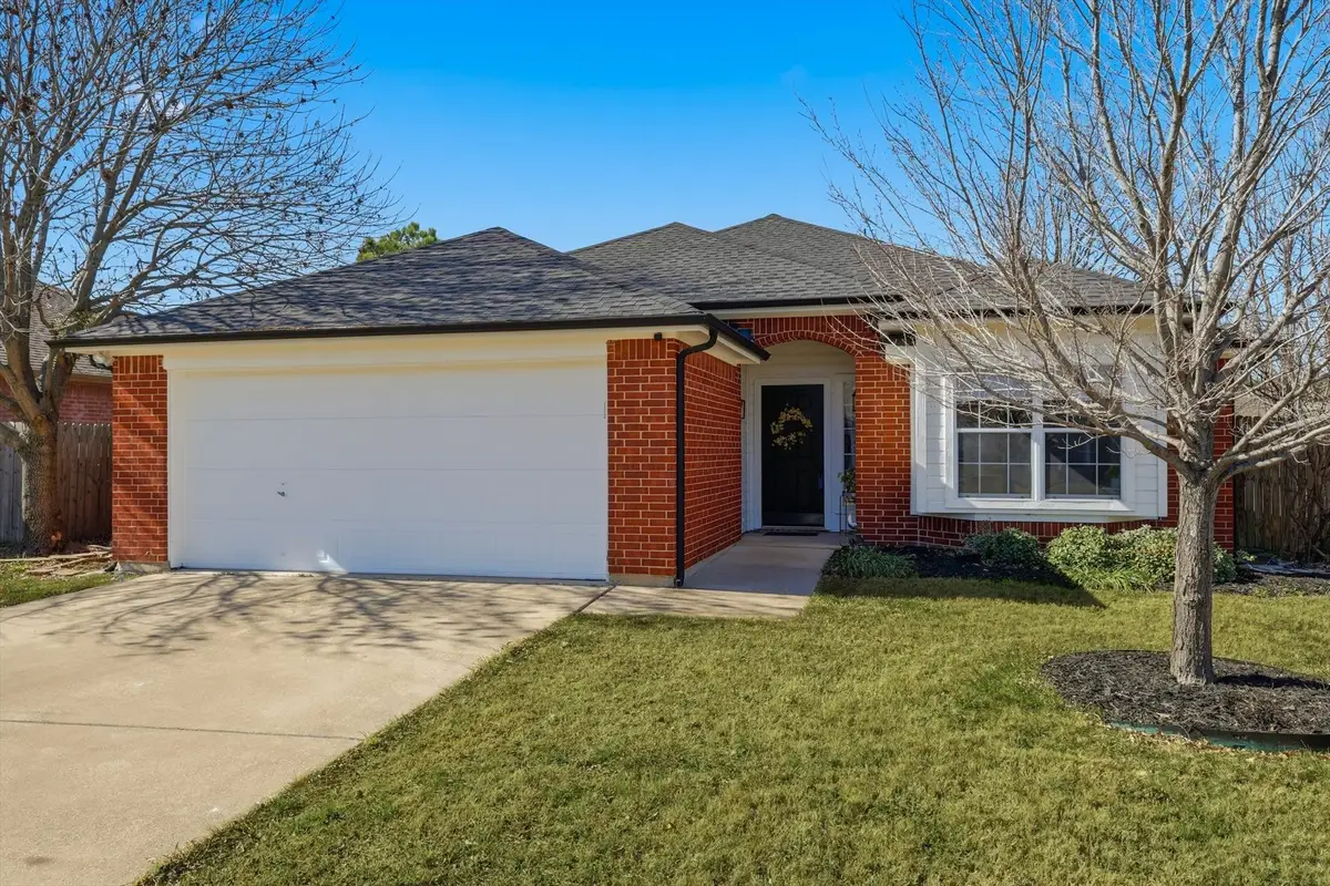 1305 Rye Glen Drive, Midlothian, TX 76065 - Image #1