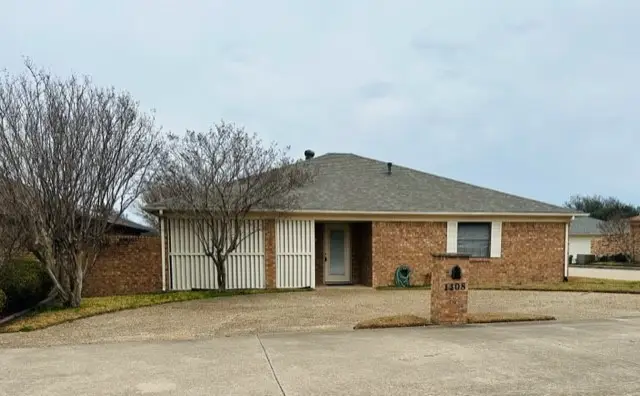 1408 Elmwood Street, Sulphur Springs, TX 75482 - #1