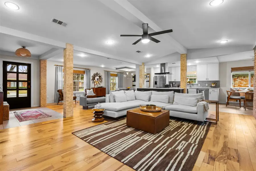 4815 Chilton Drive, Dallas, TX 75227 - Image #2