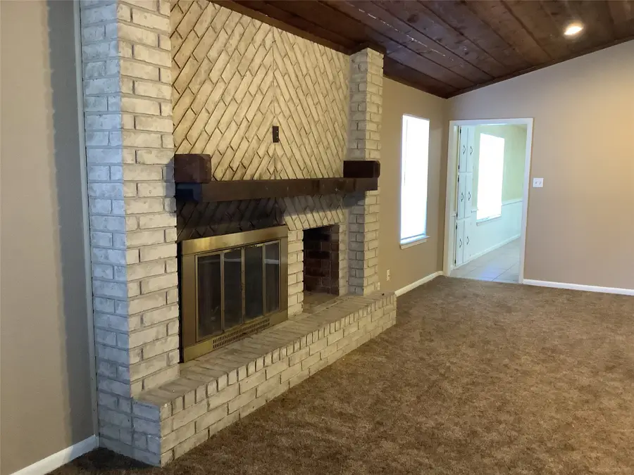 3000 Maple Hill Circle, Waco, TX 76708 - Image #2