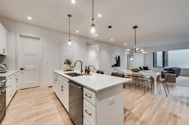 2633 Reagan Street #106, Dallas, TX 75219 - #3