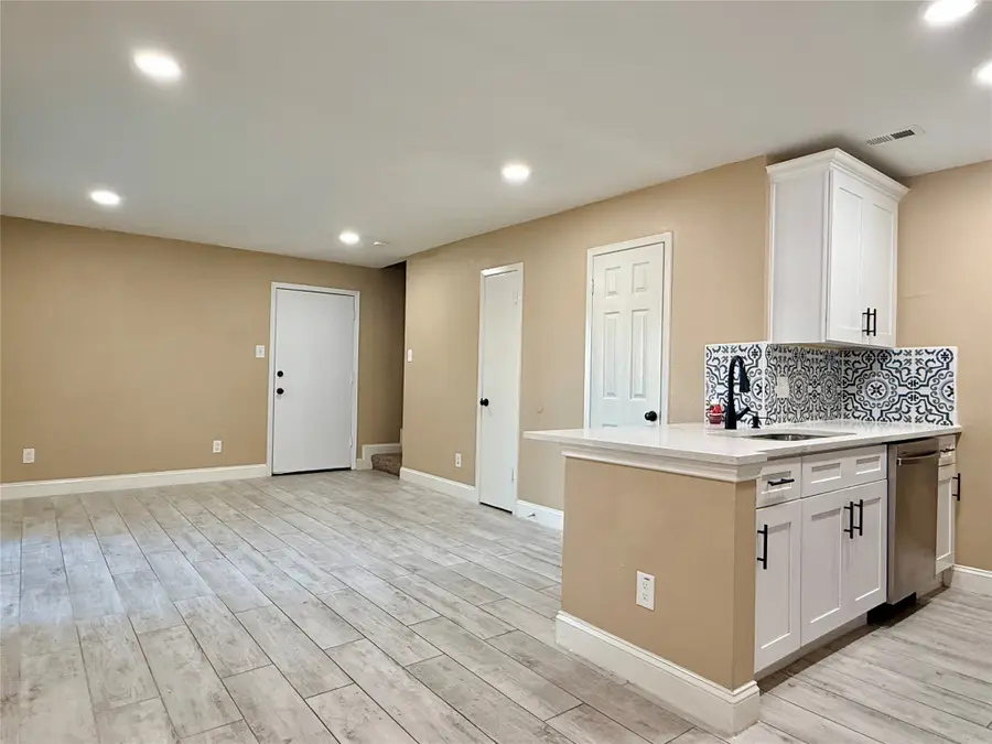 12802 Midway Road #2015, Dallas, TX 75244 - Image #3