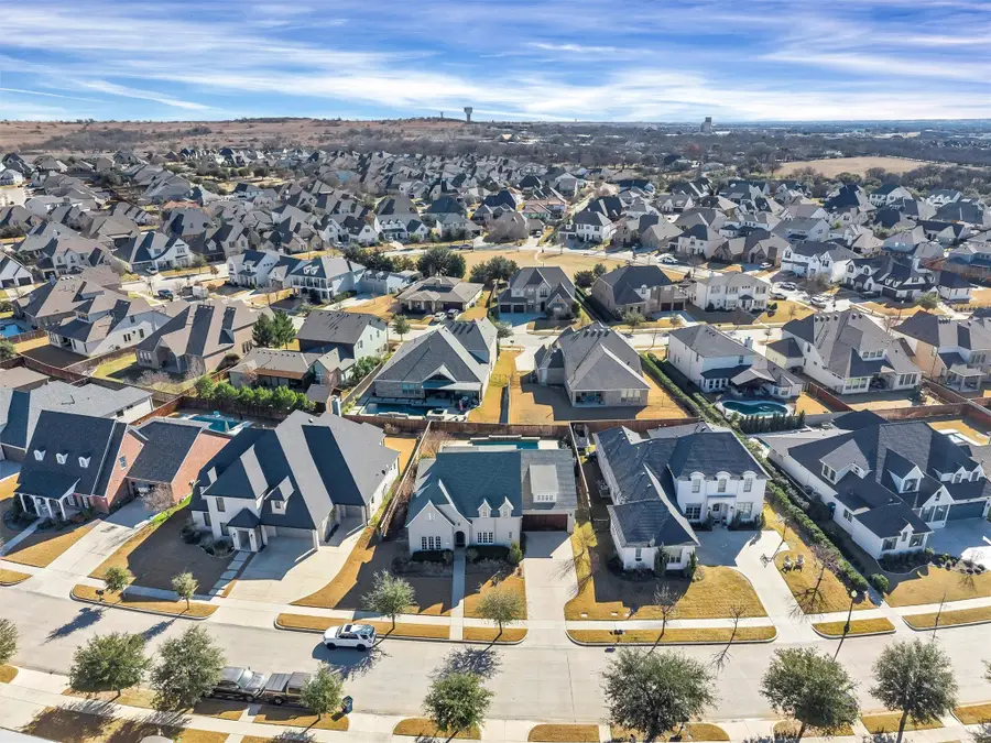 312 Creekview Terrace, Aledo, TX 76008 - Image #2