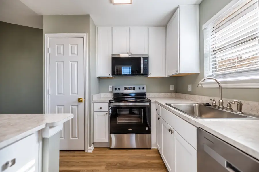 1204 Calico Lane #724, Arlington, TX 76011 - Image #2