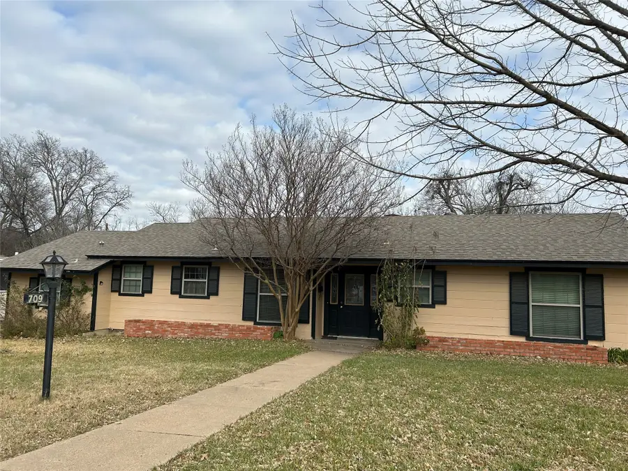 709 N 43rd Street, Waco, TX 76710 - #2