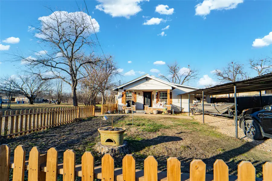 206 E 2nd Street, Breckenridge, TX 76424 - Image #2