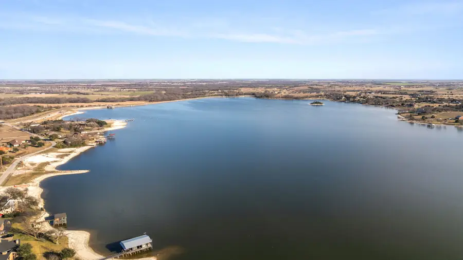 139 Lakeshore Drive, Waxahachie, TX 75165 - Image #3