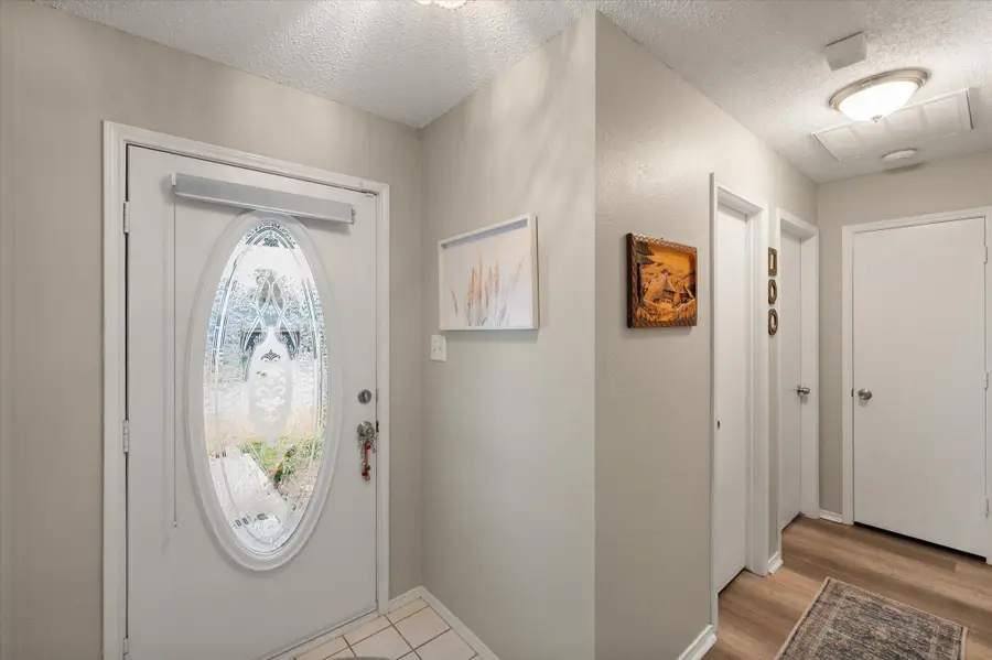 5724 Autumn Wheat Trail, Arlington, TX 76017 - Image #3