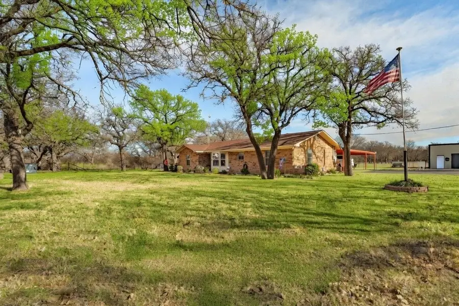 310 Centeridge Lane, Graham, TX 76450 - #2