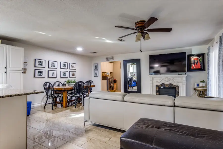 10523 Castlerock Drive, Dallas, TX 75217 - #2