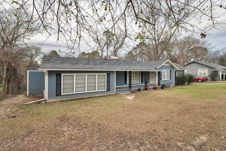 1215 Andrews Street, Kilgore, TX 75662 - Image #3
