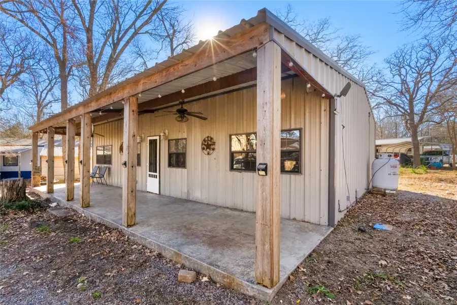 309 Cedar Point Circle, Gordonville, TX 76245 - #2