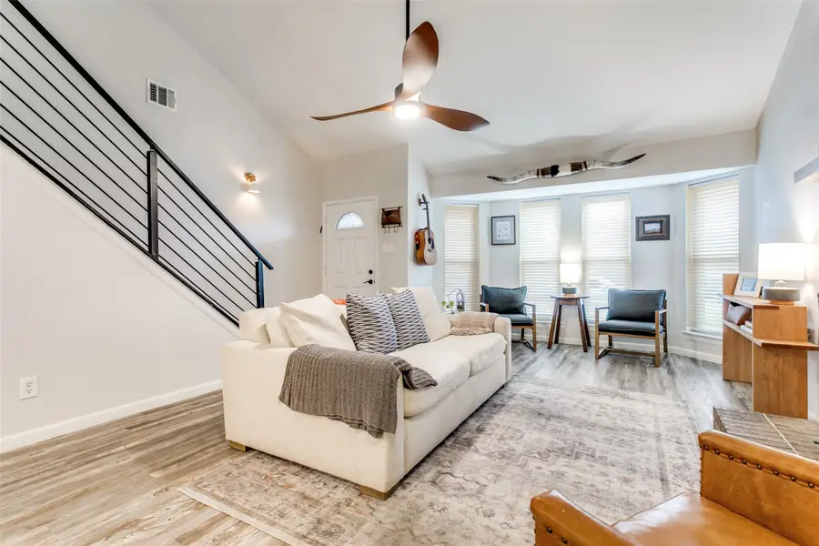 1225 Sleepy Hollow Court, Grapevine, TX 76051 - Image #3