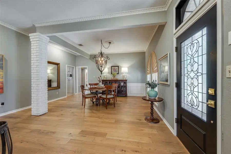 5105 Chad Drive, Arlington, TX 76017 - Image #3