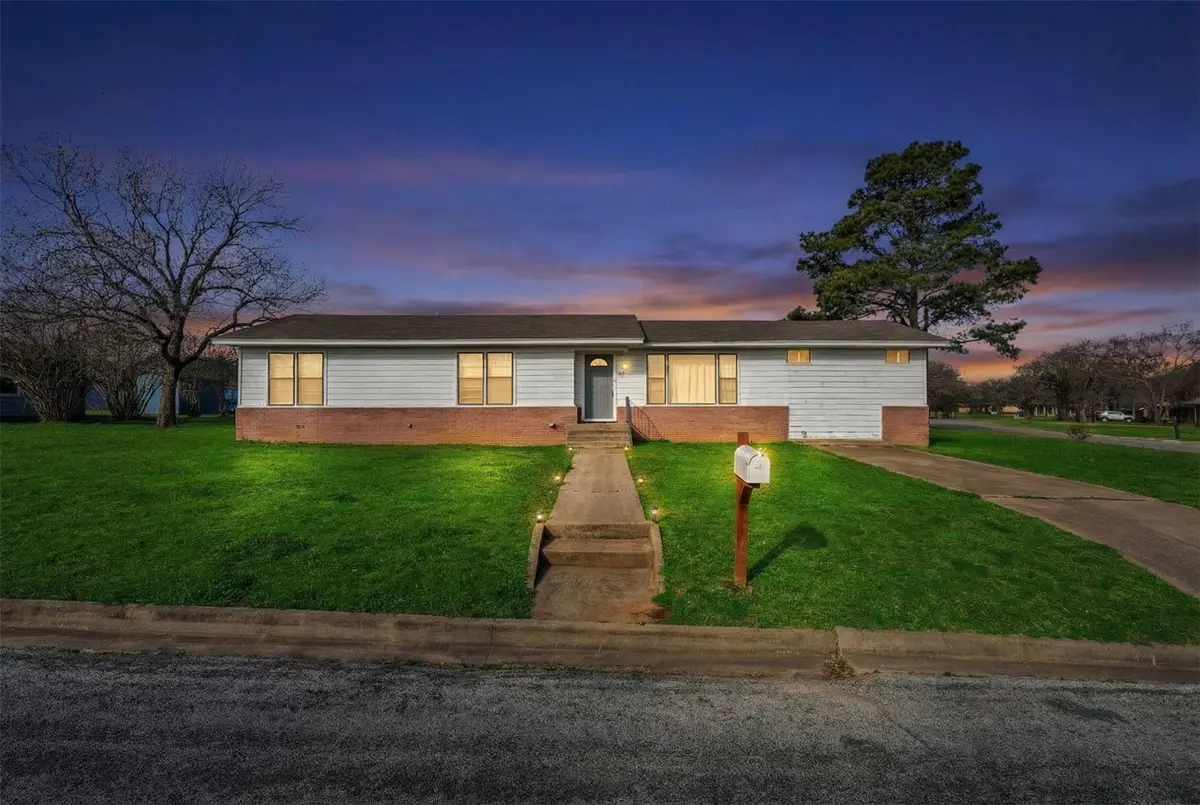 100 Rosedale Avenue, Keene, TX 76059 - #1