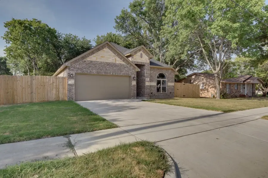 1513 Galveston Street, Grand Prairie, TX 75051 - Image #3