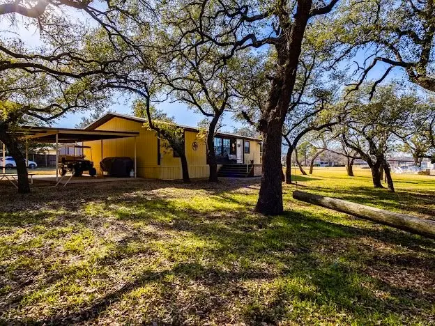 1935 Deer Trail Road, Possum Kingdom Lake, TX 76449 - Image #2