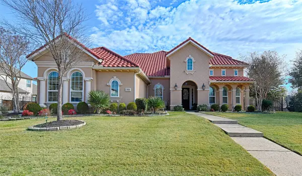 7001 Schubert, Colleyville, TX 76034