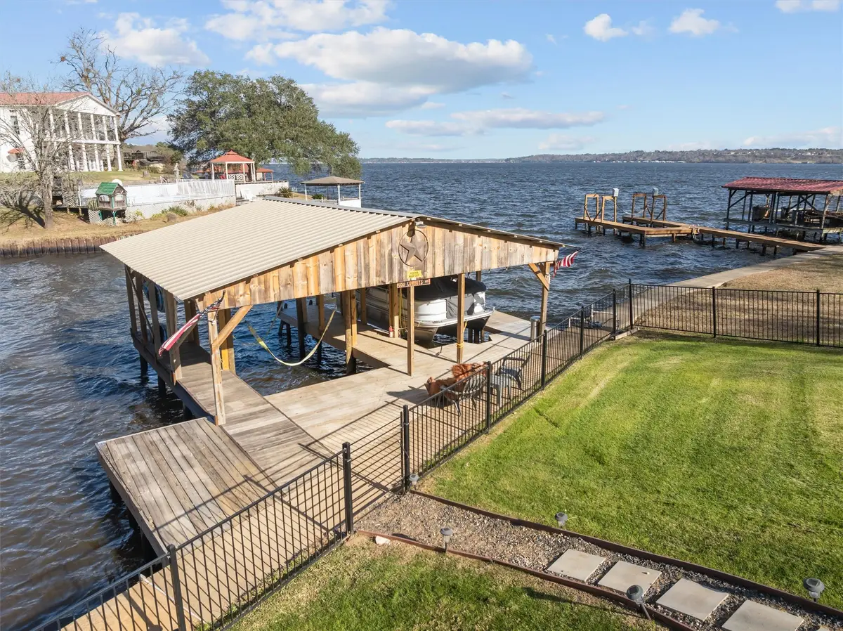 23322 Three Points Drive, Frankston, TX 75763 - Image #1