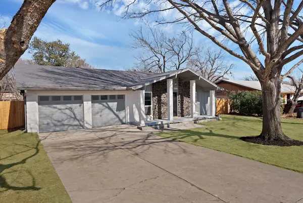 7805 Emerald Hills Way, North Richland Hills, TX 76180