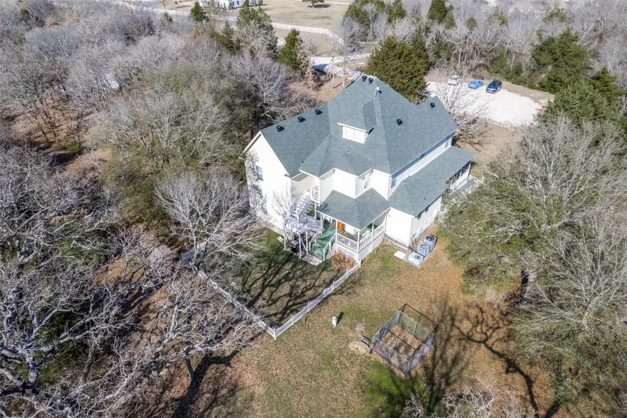 7700 Farm Village Road, Scurry, TX 75158 - #2