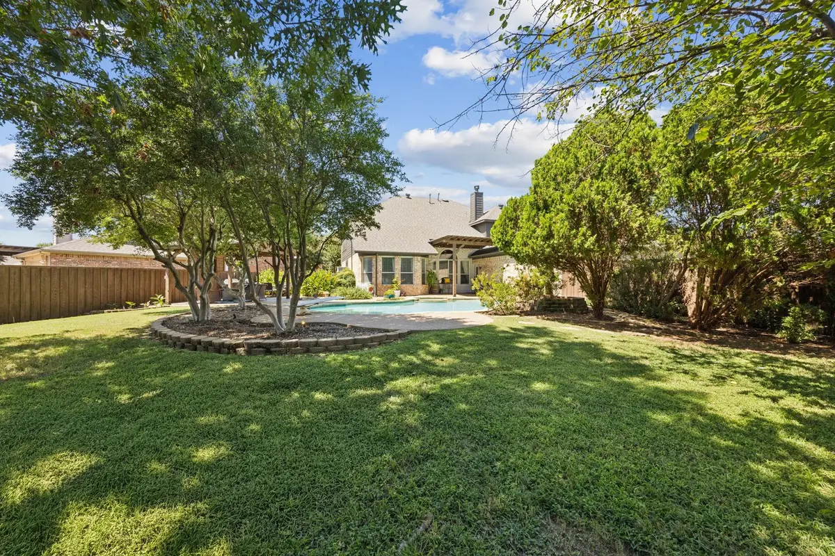 823 Patricia Drive, Allen, TX 75002 - Image #1