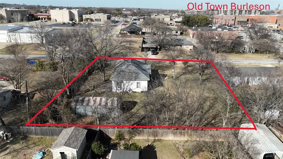 213 W Eldred Street #1, Burleson, TX 76028 - #2