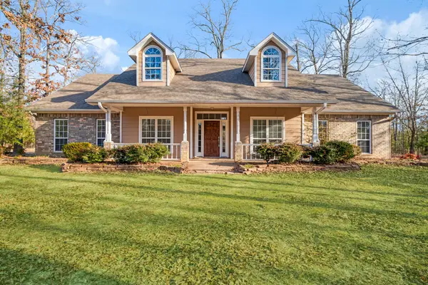 126 Hidden Lake Drive, Powderly, TX 75473