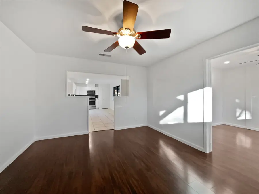 2422 Kingston Street, Arlington, TX 76015 - Image #3
