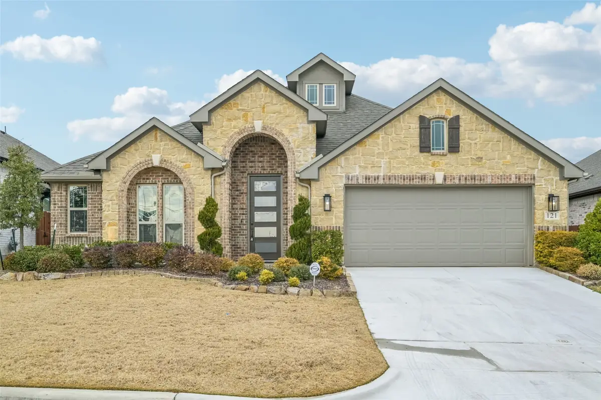 121 Emperor Oak Court, Balch Springs, TX 75181 - Image #1