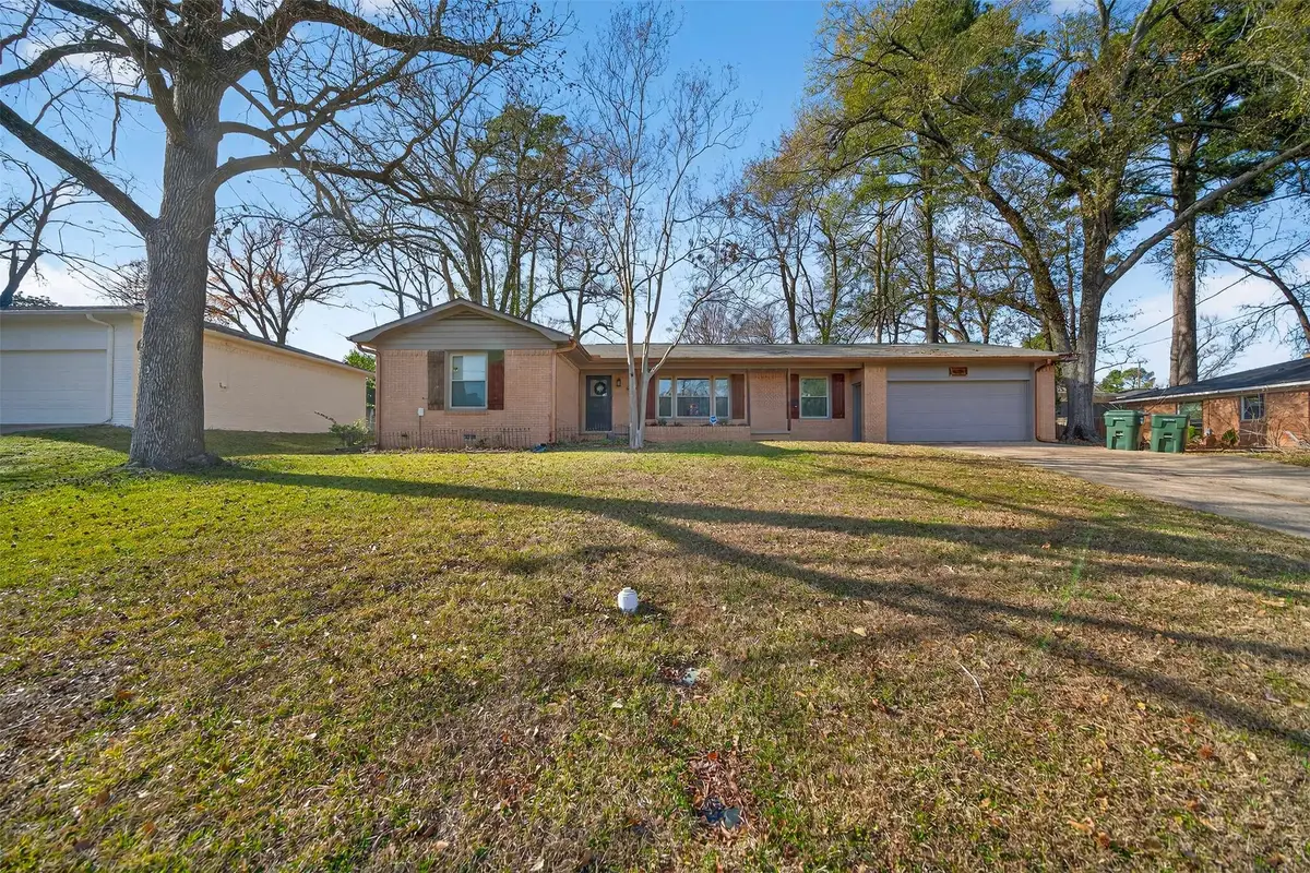 4205 Birdwell Drive, Tyler, TX 75703 - Image #1