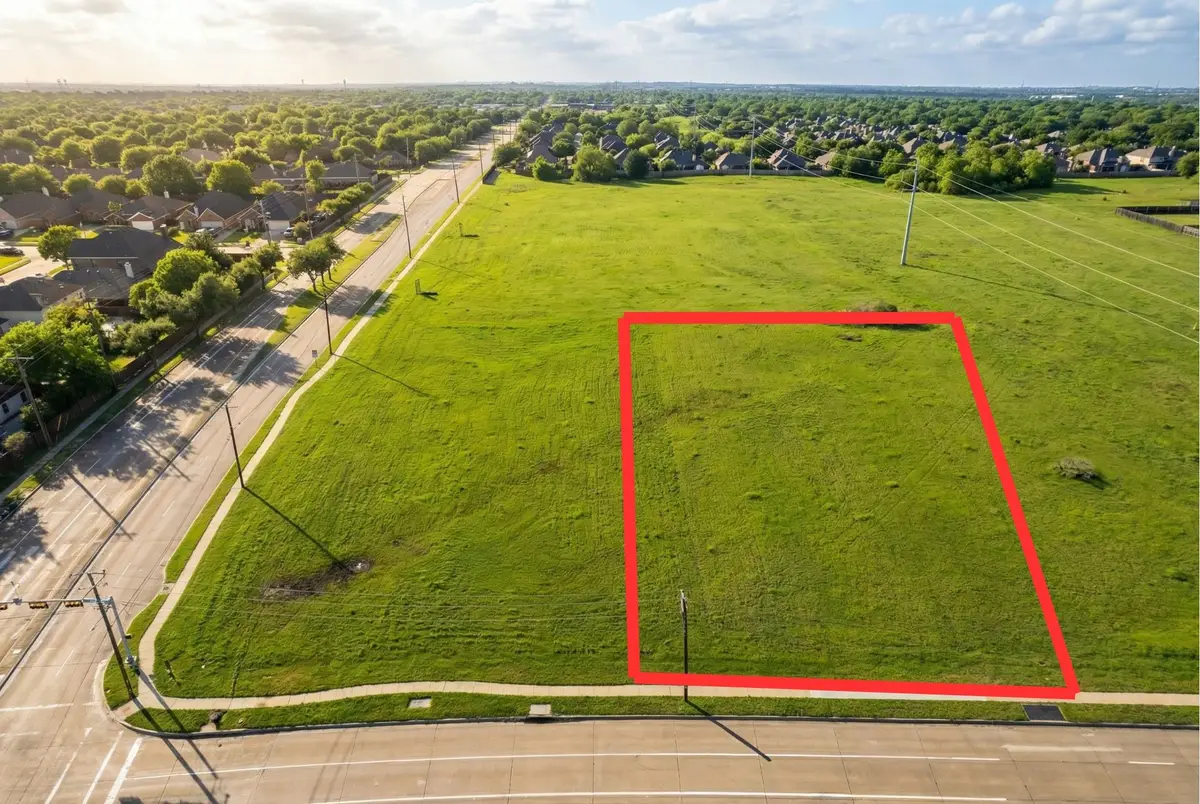 908 Polo Road, Grand Prairie, TX 75052 - Image #1
