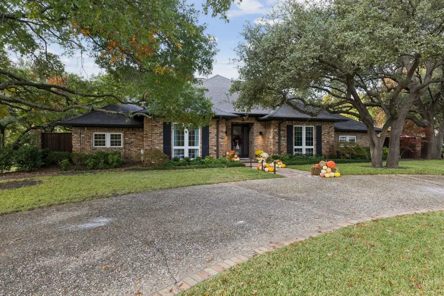 98 W Shore Place, Richardson, TX 75080 - Image #3