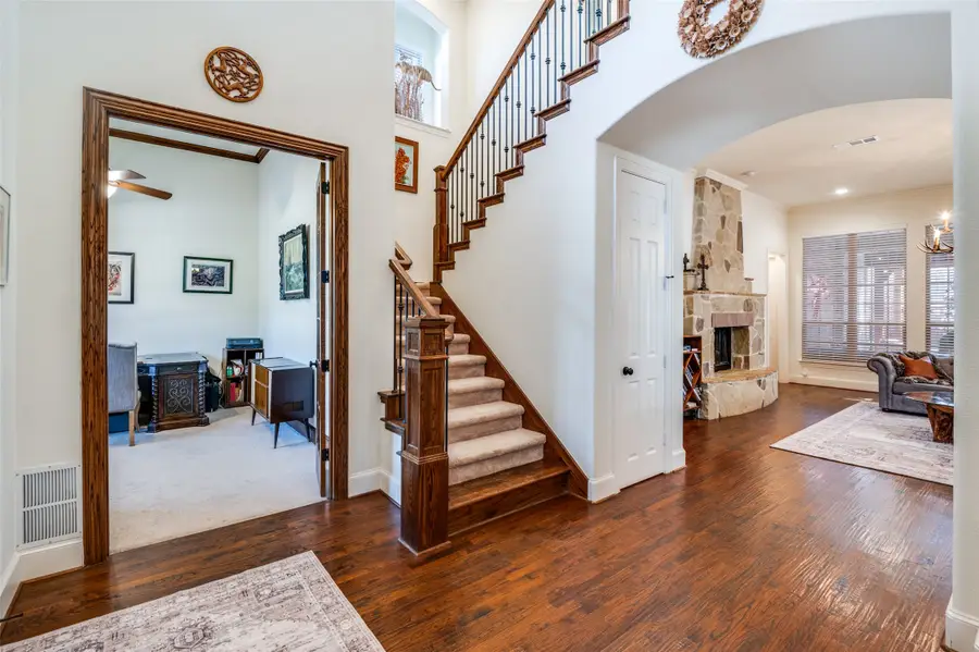 13659 Thornton Drive, Frisco, TX 75035 - Image #2