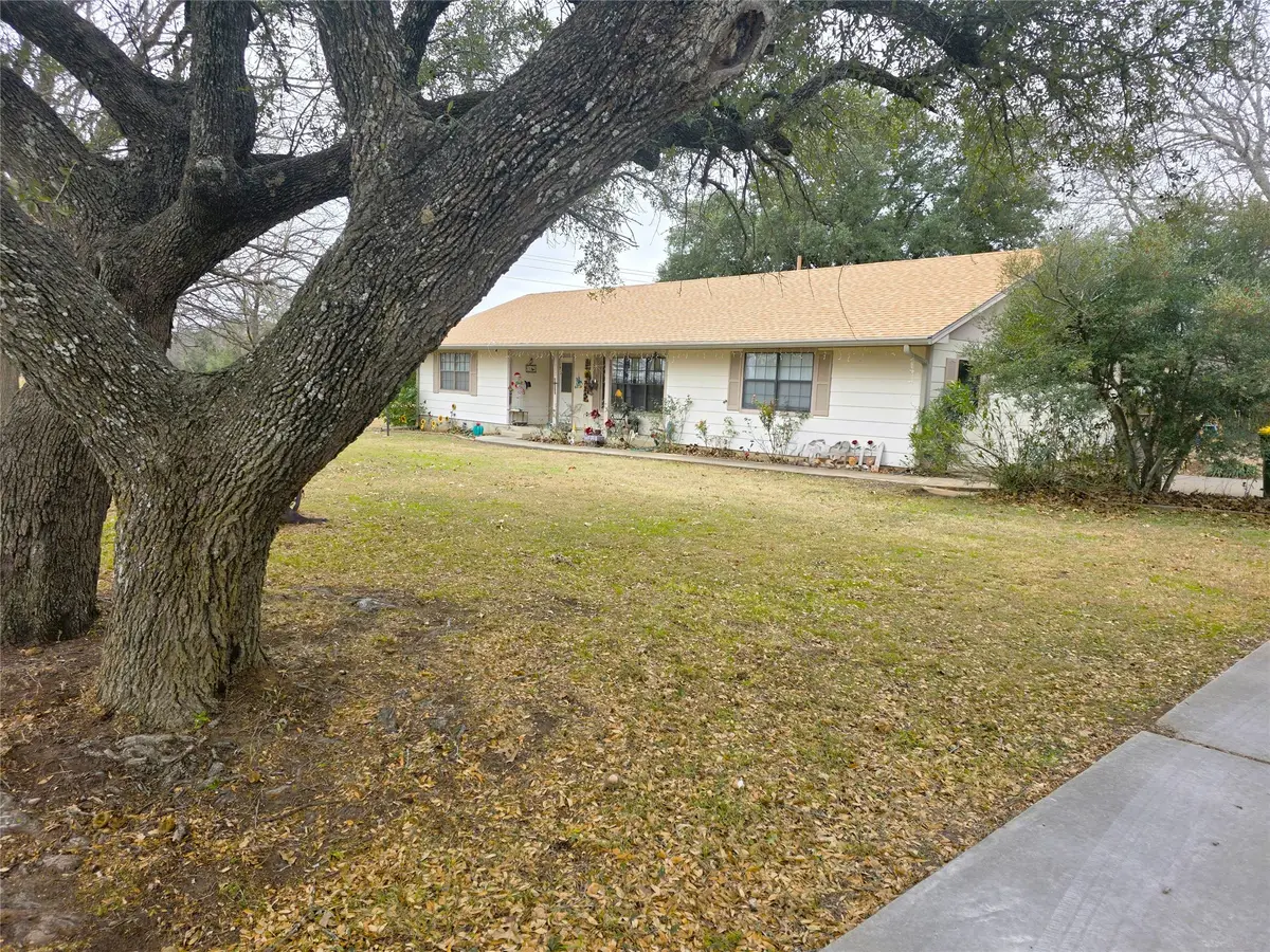 107 Quail Lake Drive W, Whitney, TX 76692 - #1