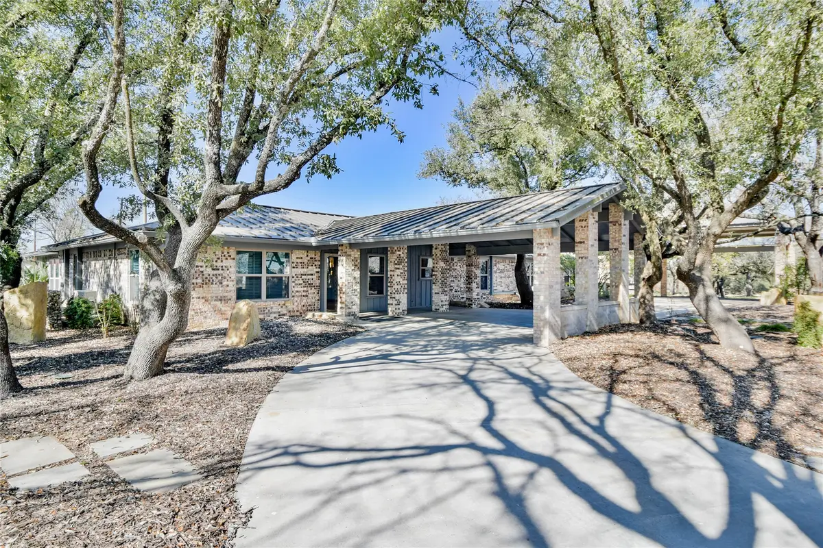 712 Squaw Creek Road, Willow Park, TX 76087 - #1