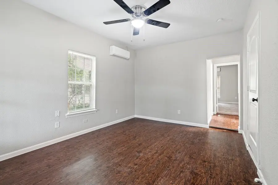412 Chicago Avenue, Fort Worth, TX 76103 - #3