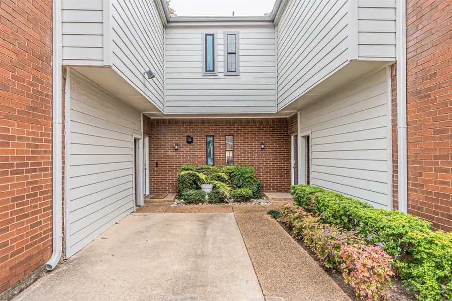 5100 Verde Valley Lane #107, Dallas, TX 75254 - Image #3