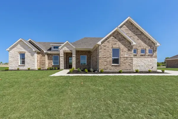 309 Slimp Bluff, Azle, TX 76020