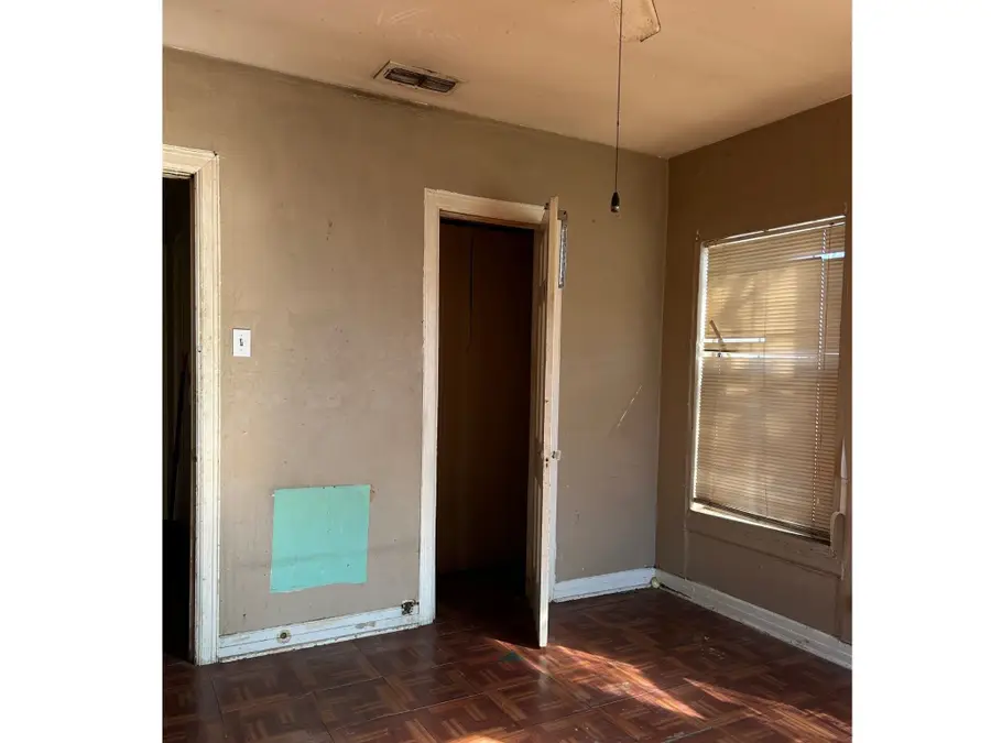 1406 Lynn Haven Avenue, Dallas, TX 75216 - Image #2