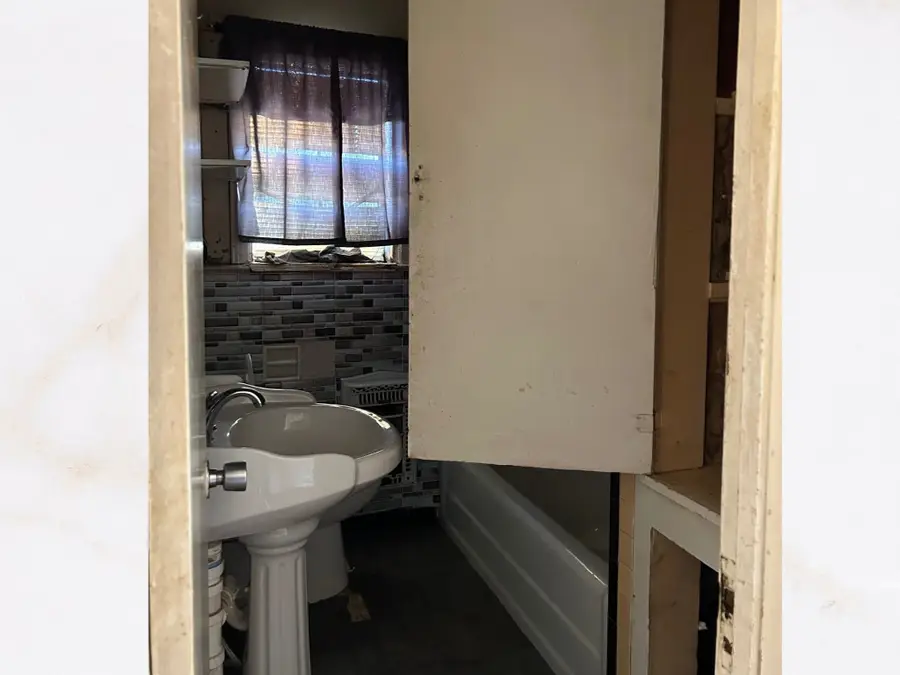 1406 Lynn Haven Avenue, Dallas, TX 75216 - Image #3