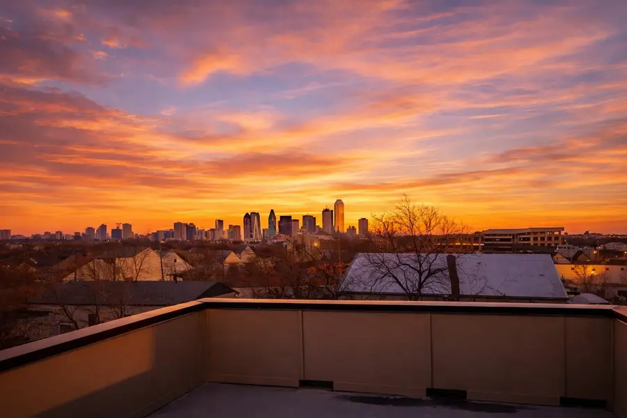 1827 Pollard Street, Dallas, TX 75208 - Image #2