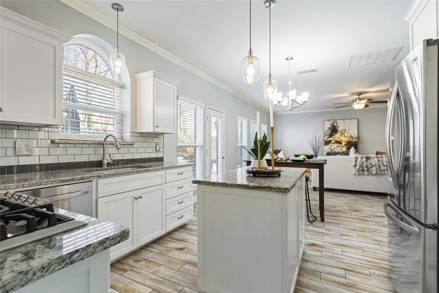 838 Bear Branch Court, Rockwall, TX 75087 - Image #3