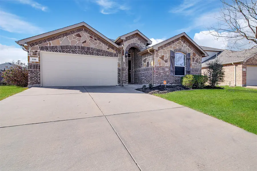 336 Pin Cushion Trail, Burleson, TX 76028 - Image #2
